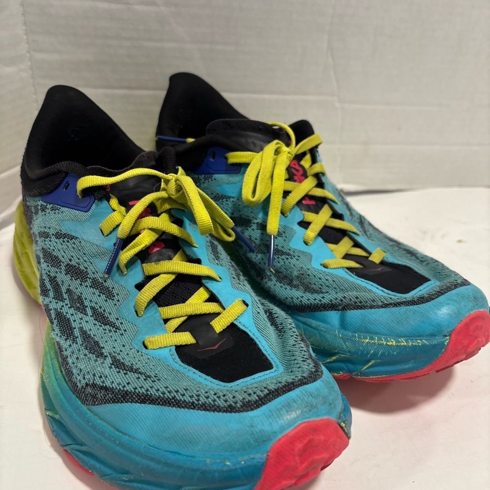 HOKA ONE ONE Mens Speedgoat 5 Textile Synthetic Scuba Multicolor Trainers 9.5 US